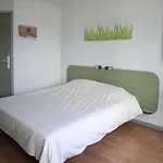 Ibis Budget Centre Les Ports Отель