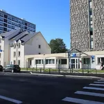Ibis Budget Centre Les Ports Отель