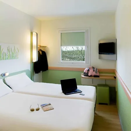 Ibis Budget Centre Les Ports 호텔 2*