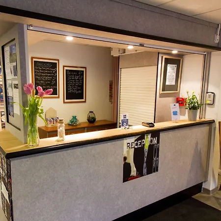호텔 Ibis Budget Centre Les Ports 2*