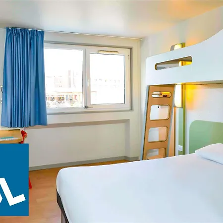Hotel Ibis Budget Centre Les Ports