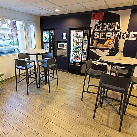فندق Ibis Budget Centre Les Ports
