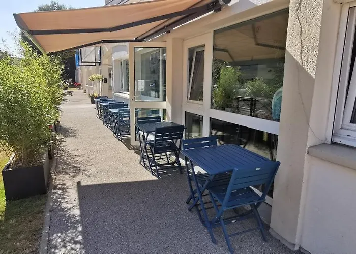 Ibis Budget Centre Les Ports 2*