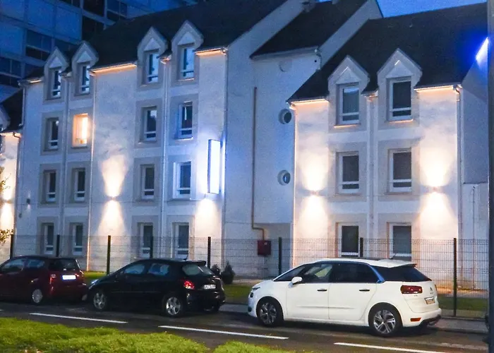 Hotel Ibis Budget Centre Les Ports