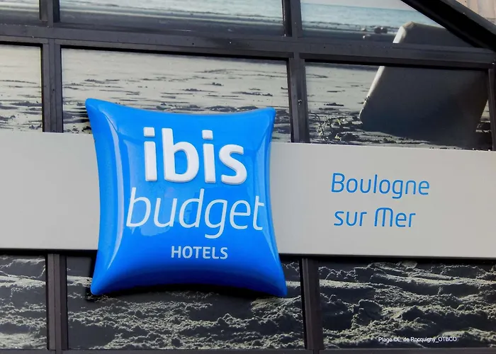 Hotel Ibis Budget Sur Centre Les Ports 2*