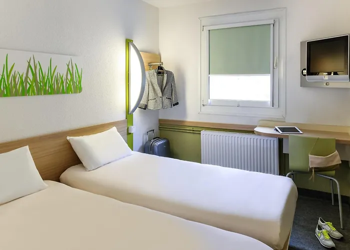 Ibis Budget Centre Les Ports 2*